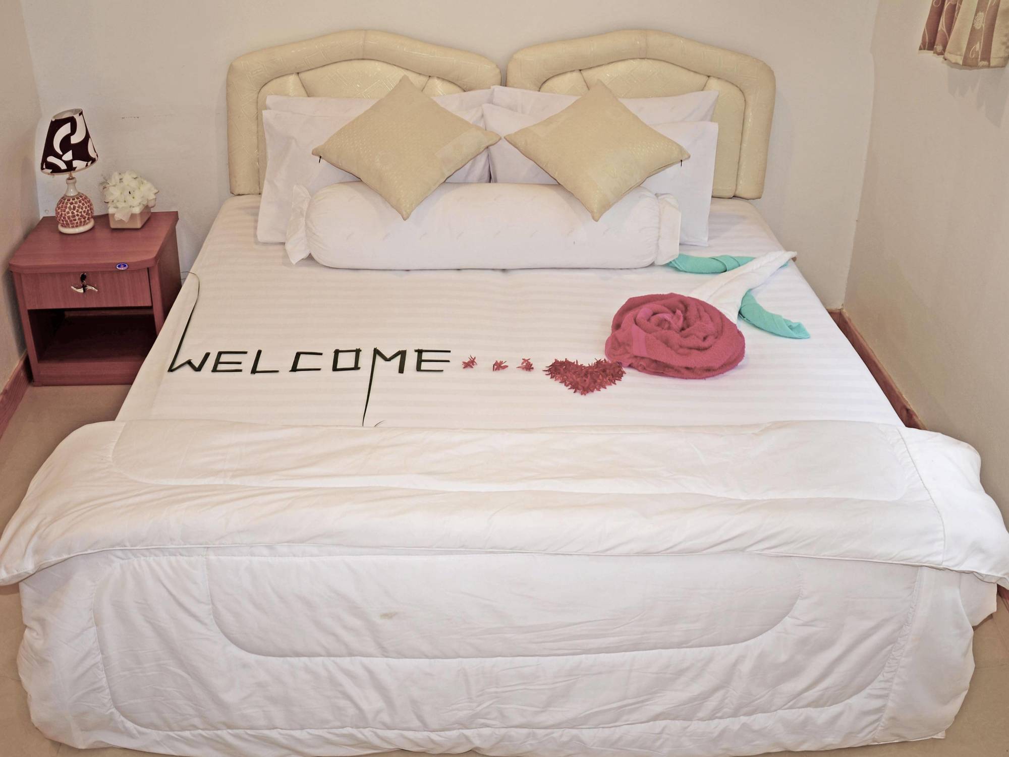 Venturo Maldives Hotel остров Маафуши Екстериор снимка