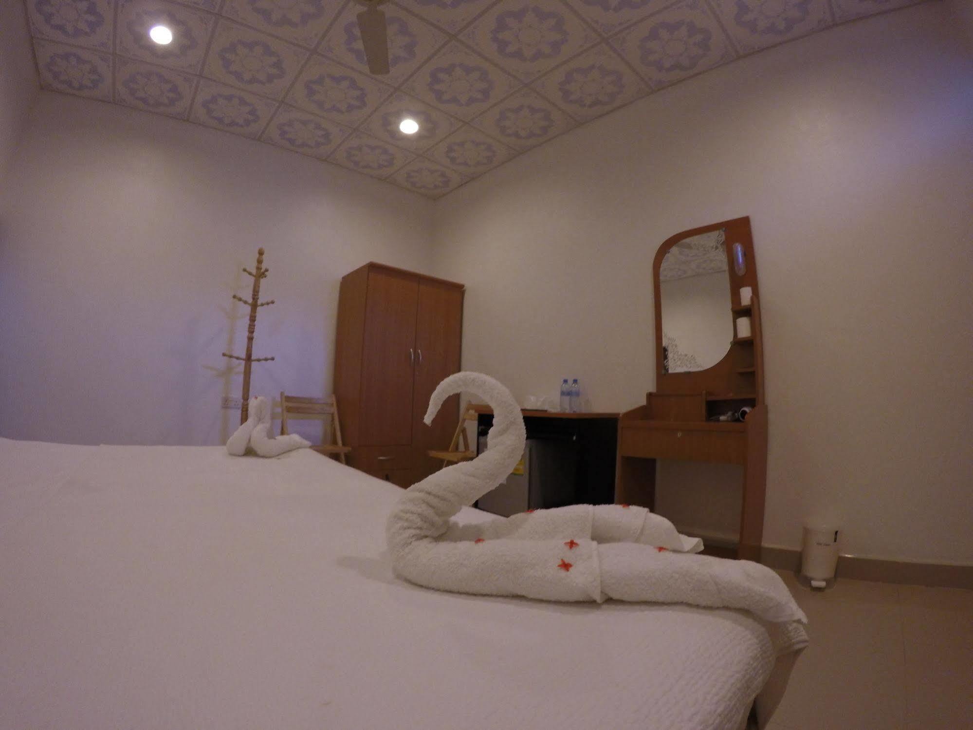 Venturo Maldives Hotel остров Маафуши Екстериор снимка