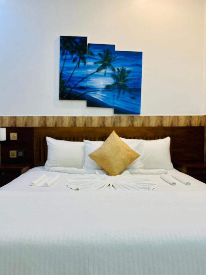 Venturo Maldives Hotel остров Маафуши Екстериор снимка